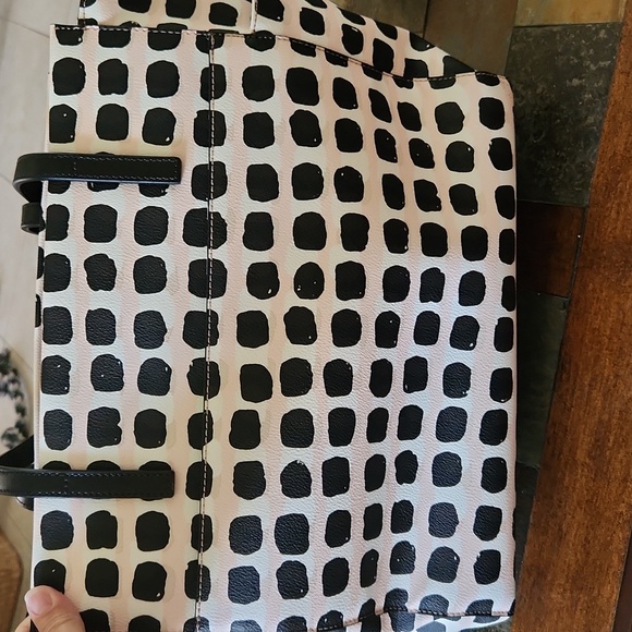 NWOT KATE SPADE DIAPER BAG TOTE WITH CHANGING PAD - Picture 3 of 7